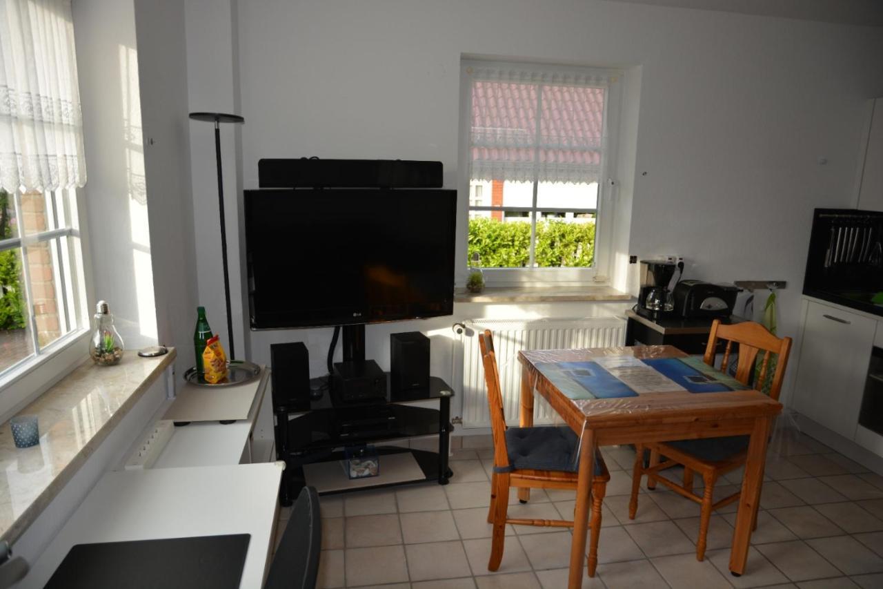 Moin, Moin & Ahoi! Apartment Kiel Luaran gambar